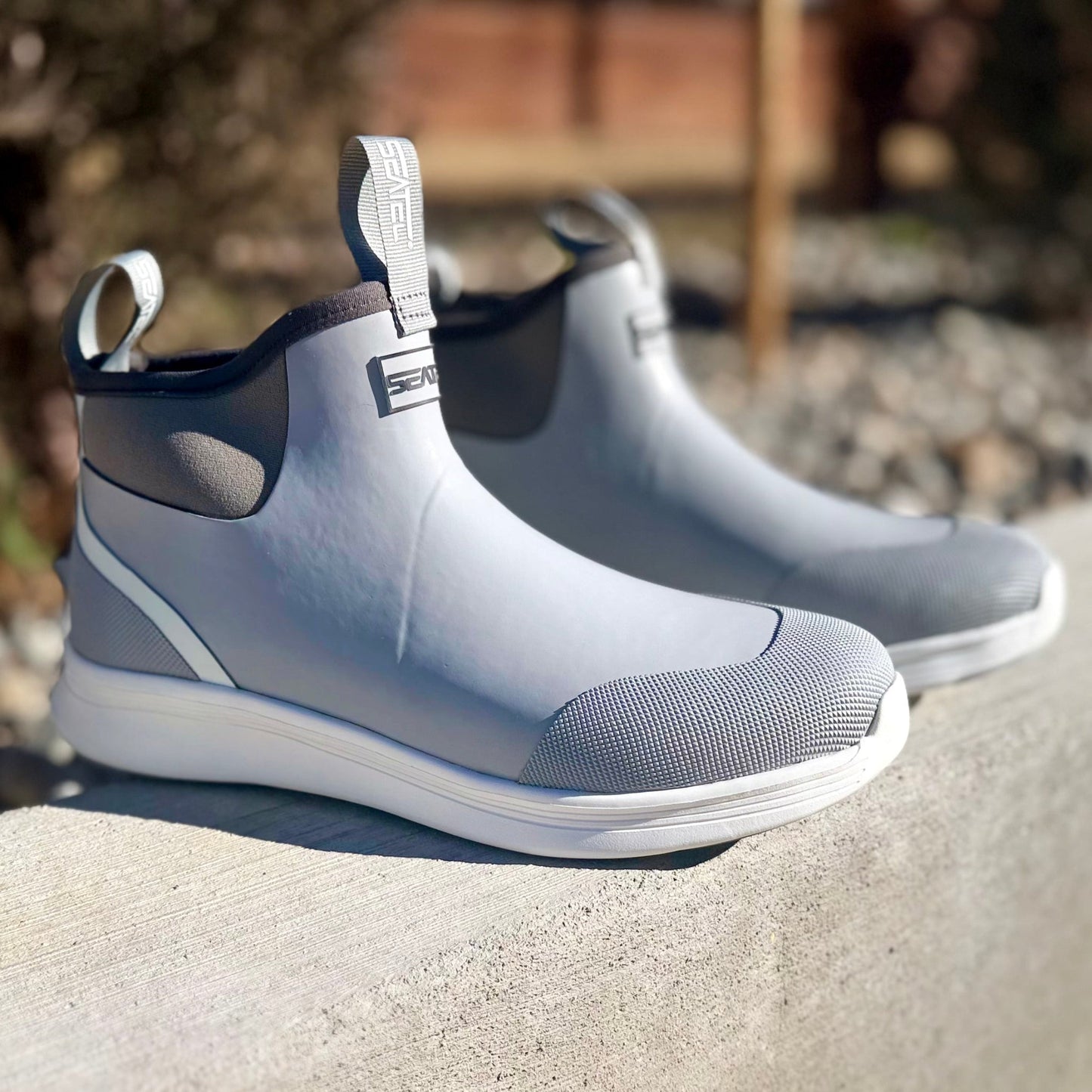 WOMEN'S ELITE DECK BOOT | STORM GRAY